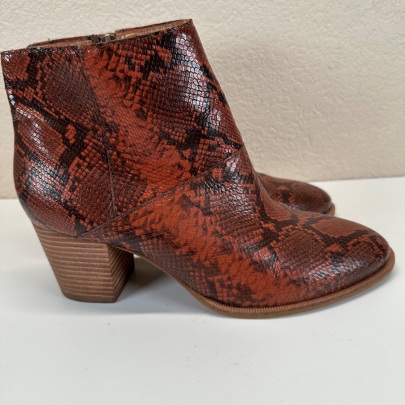 Madewell The Rosie Ankle boot in Snake Embossed Leather Women's Size 8 Comfy - Picture 16 of 16